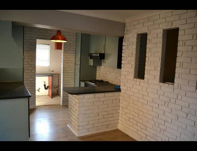 3 BEDROOM CLUSTER FOR SALE IN DALPARK EXT 1